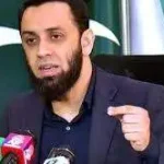 ججز نے کہہ دیا فیصلے پر عملدرآمد کیلئے آئین کو معطل کریں،عطاتارڑ