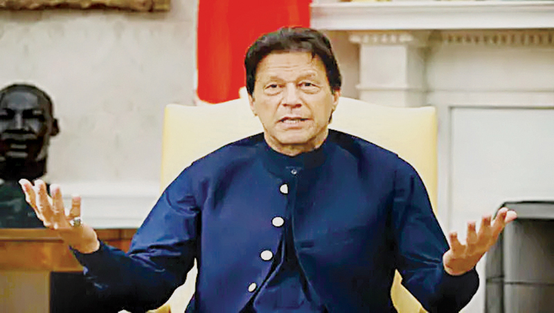 عمران خان نے افغانستان سے براہ راست مذاکرات کی حمایت کر دی