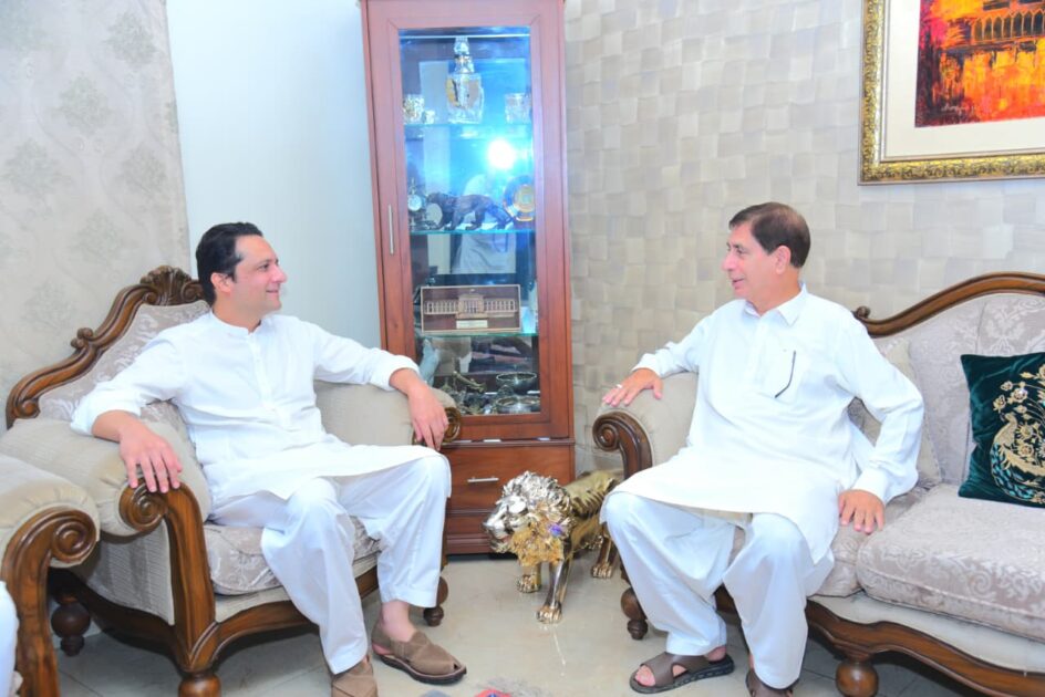 Azad Kashmir Prime Minister Iftekhar Gilani Meets Shah Ghulam Qadir Capitalnewspoint.com