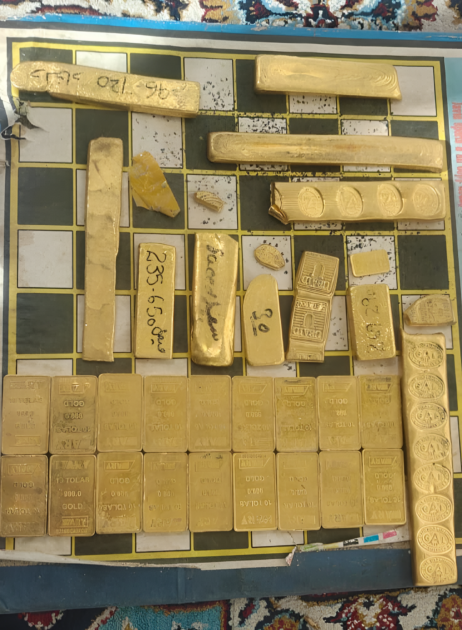 Gold Smugling Caught By Custom Officers Capitalnewspoint.com